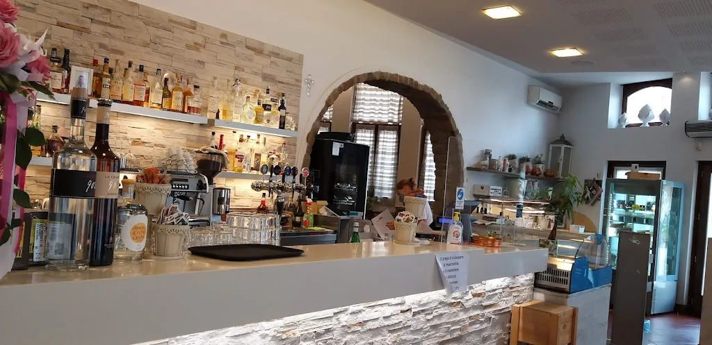 Ristorante Pizzeria Miramonti restaurant in Volta Mantovana