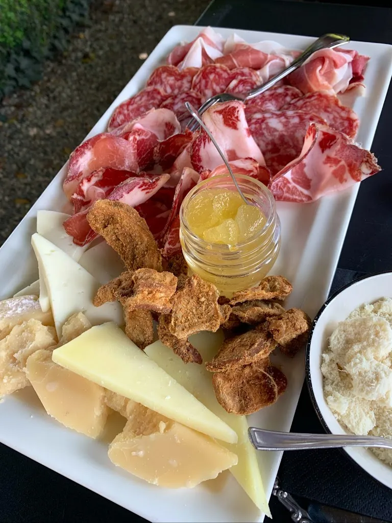 L'Orangerie - osteria con salotto_Volta Mantovana_slider_image_2