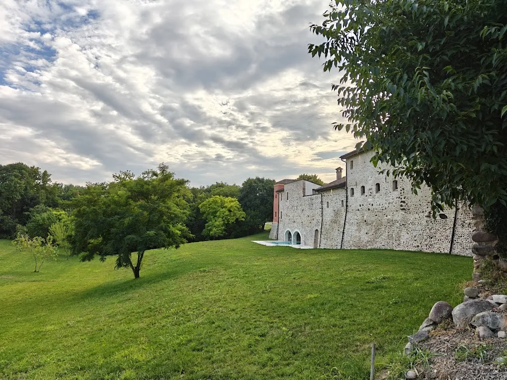 Corte Baruzzo_Volta Mantovana_slider_image_2