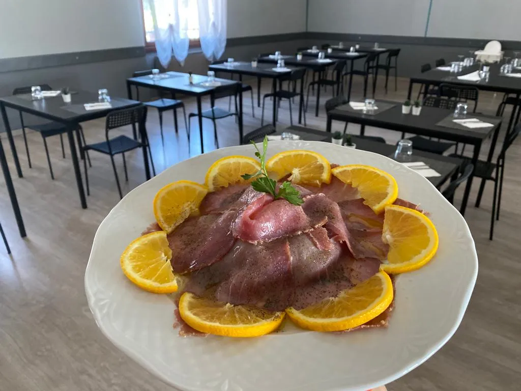 L'Oasi Del Caffé Bar Trattoria_Zerbolò_slider_image_3