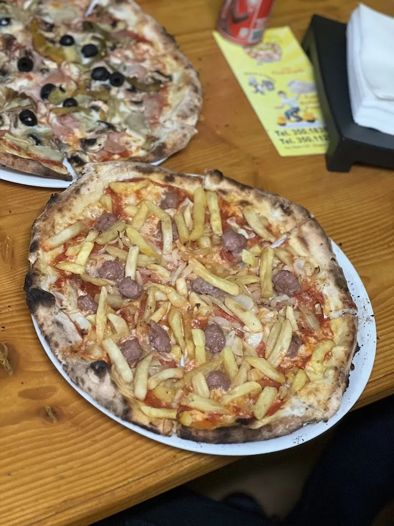 Antonino Saffioti_Taxi Pizza da Marco_Zinasco Vecchio_review