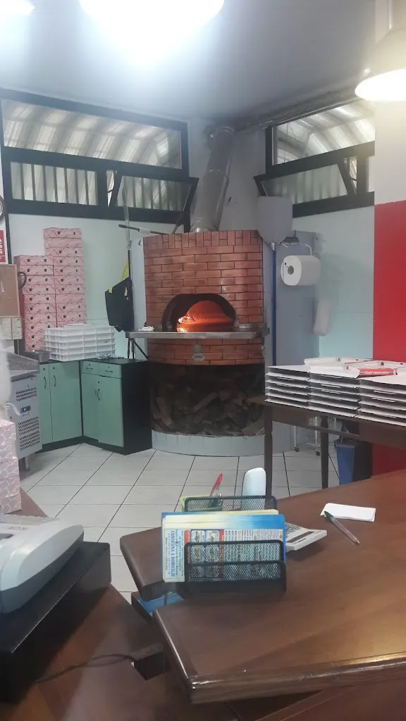Alessandro Cimmino_Kebab Pizzeria Merna_Zelo Buon Persico_review