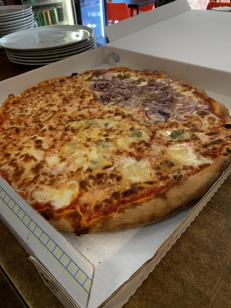 Kebab Pizzeria Merna_Zelo Buon Persico_slider_image_3