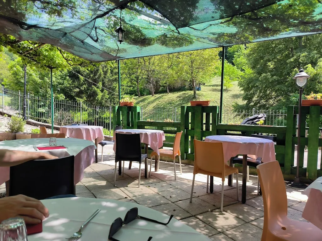 Antica Trattoria Breve Respiro restaurant in Zogno