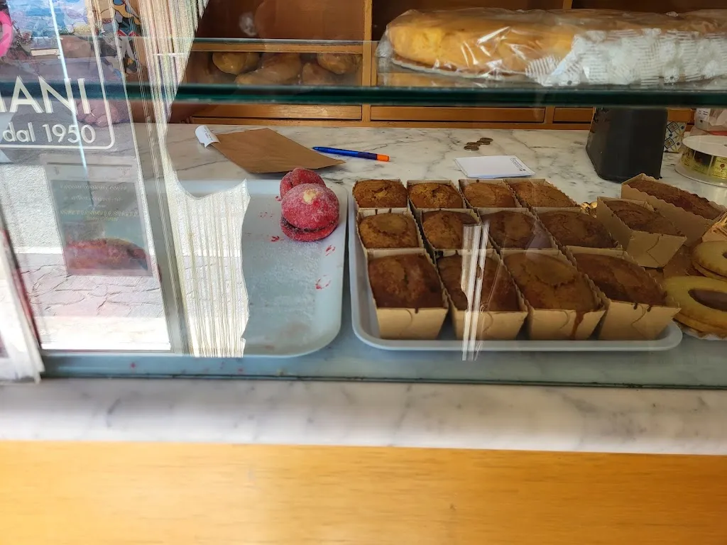 Forno Massicci e Vulpiani Restaurant in Acquaviva Picena