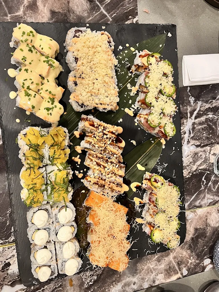 Angela Muellner_Sushic_Acqualagna_review