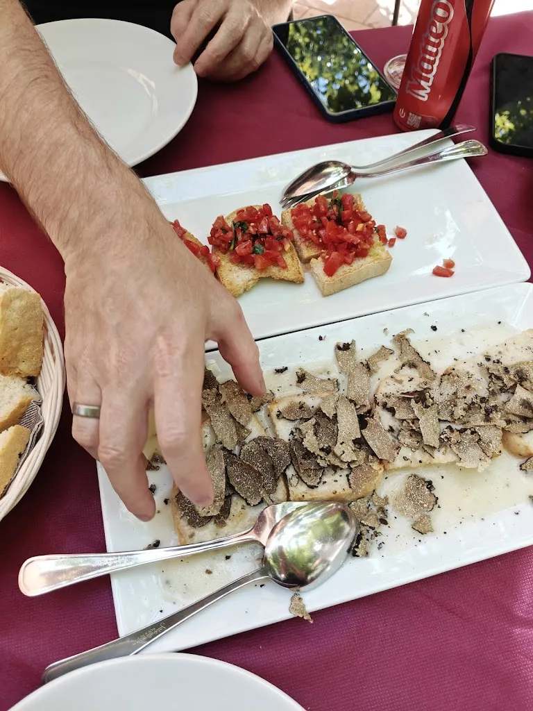 sacha wiersma_Albergo Ristorante Birra al Pozzo_Acqualagna_review