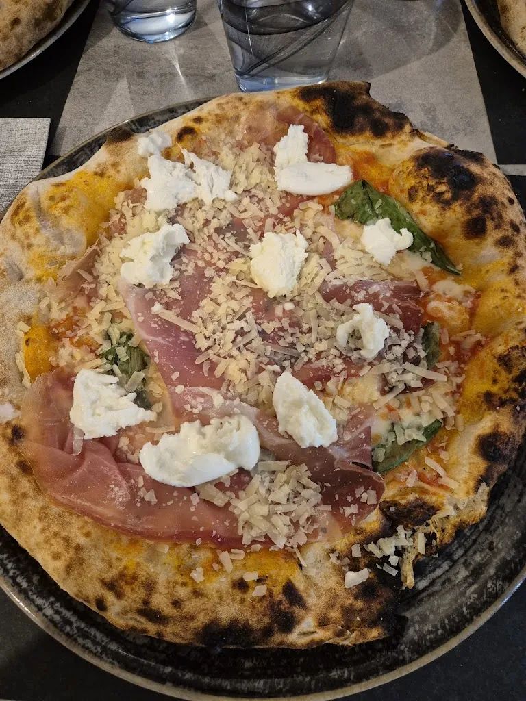 stefano dini_Pizzeria il Gufetto_Acqualagna_recensione