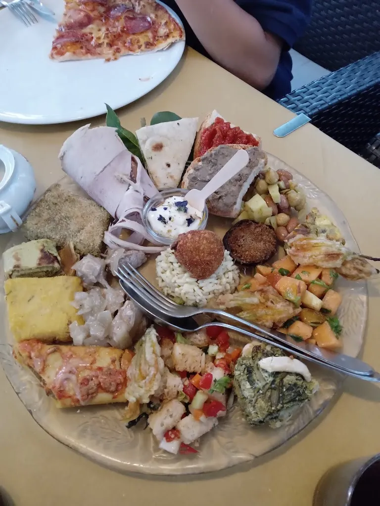 Jahn Eberwein_Hosteria del Castello_Acqualagna_review