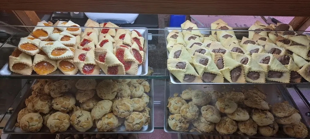 elona semini_Ristorante Pizzeria Panificio Bar di Pallani Festim_Altidona_recensione