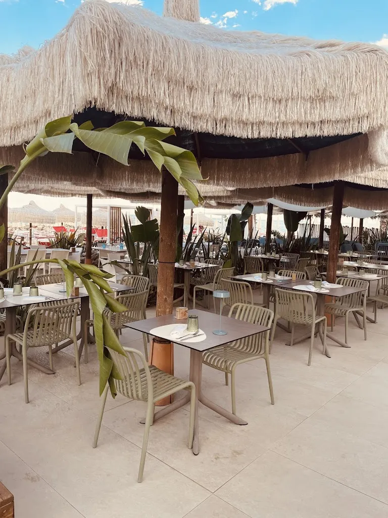 Natasha Georgiou_Chalet Puntarena_Altidona_review