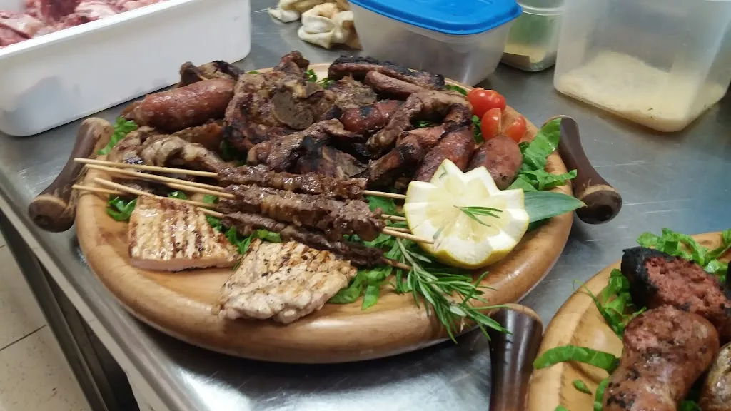 Menu_Queen Griglieria Ristorante Pizzeria-_Altidona_image_9