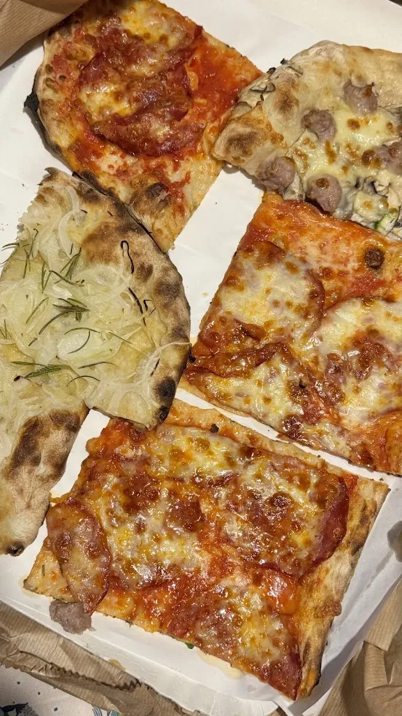 Laura Romagnoli_Pizzeria L'Oca Nera di Riccioni Mario_Altidona_review