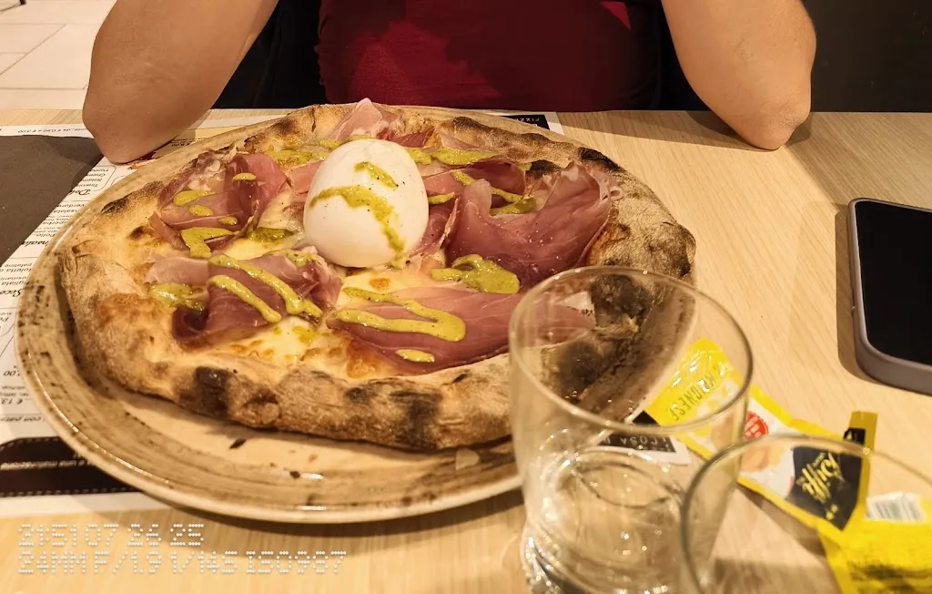 Francesco Fusaroli_Pizzeria Ristorante Le Papillon Di Isabella Cataldi_Altidona_review