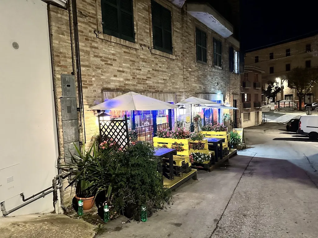 alessandro berdini_La Cantina del Porto - Pub Ristorante_Appignano_review