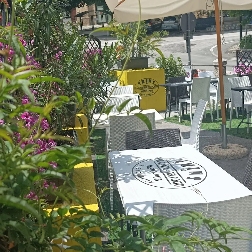 La Cantina del Porto - Pub Ristorante_Appignano_slider_image_1