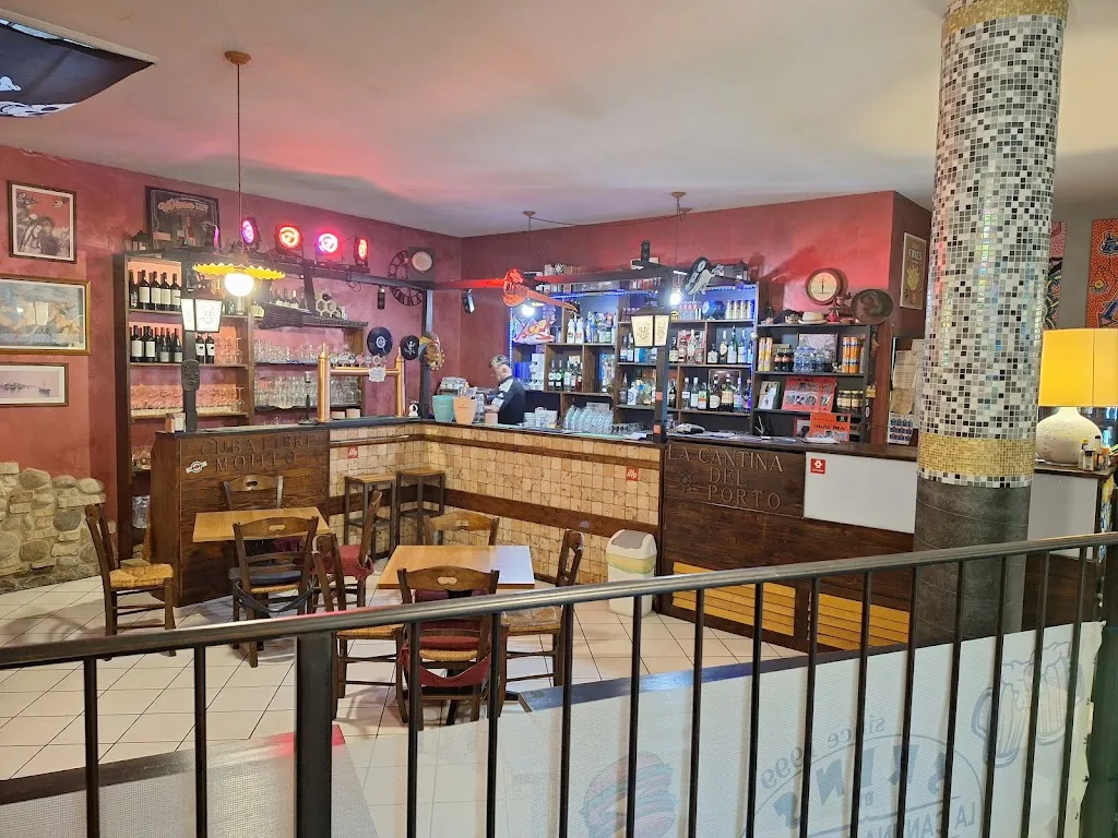 La Cantina del Porto - Pub Ristorante_Appignano_slider_image_3