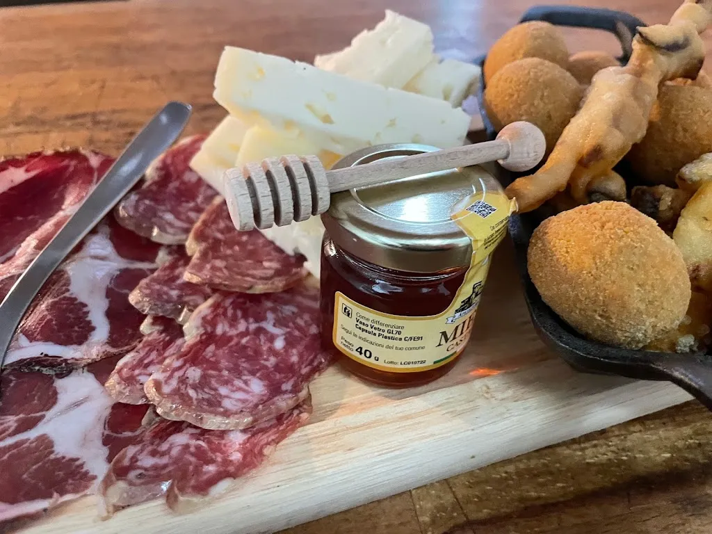 Civico 14+5 _Apecchio_slider_image_3