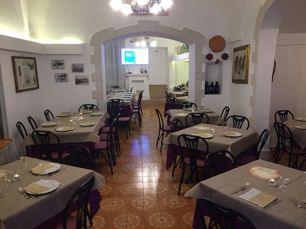 Al Caminetto restaurant in Carovigno
