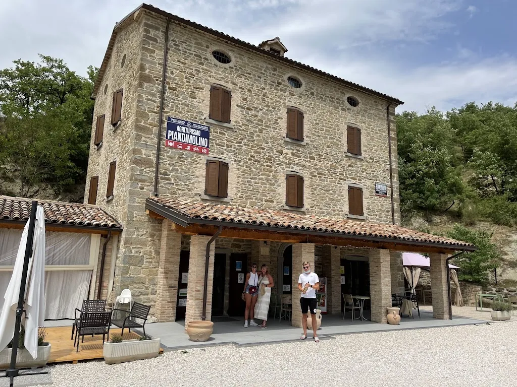 kevin van der welle_Agriturismo Piandimolino_Apecchio_recensione