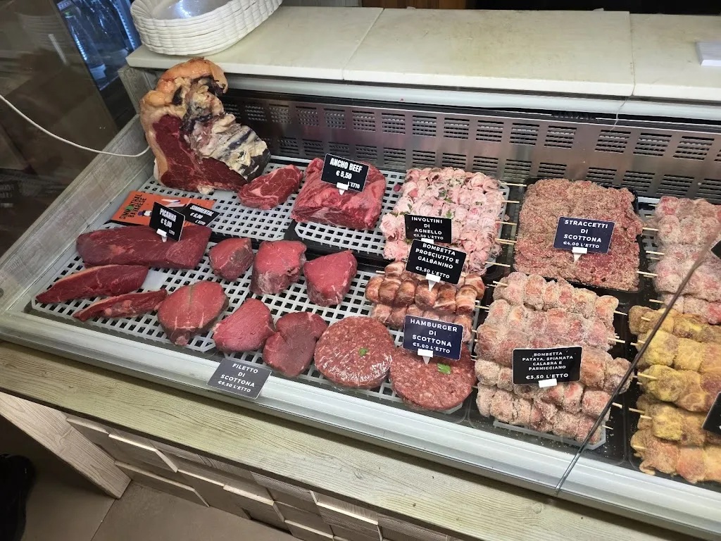 Russell Morgan_BRACERIA POMODORO_Carovigno_review