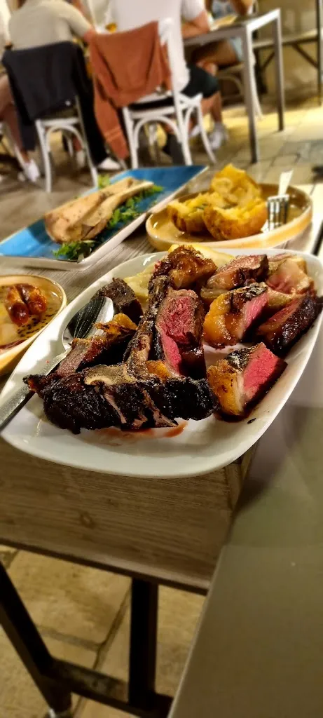 Piet Coelewij_BRACERIA POMODORO_Carovigno_review