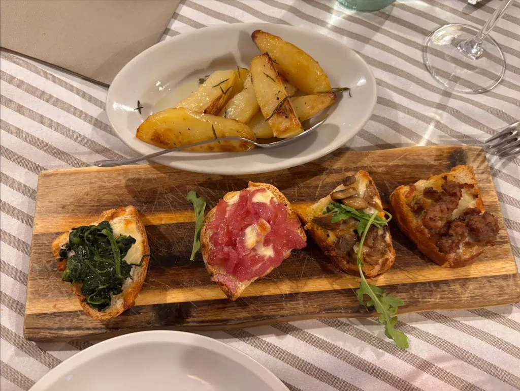 Osteria nido dell'astore_Arcevia_slider_image_3