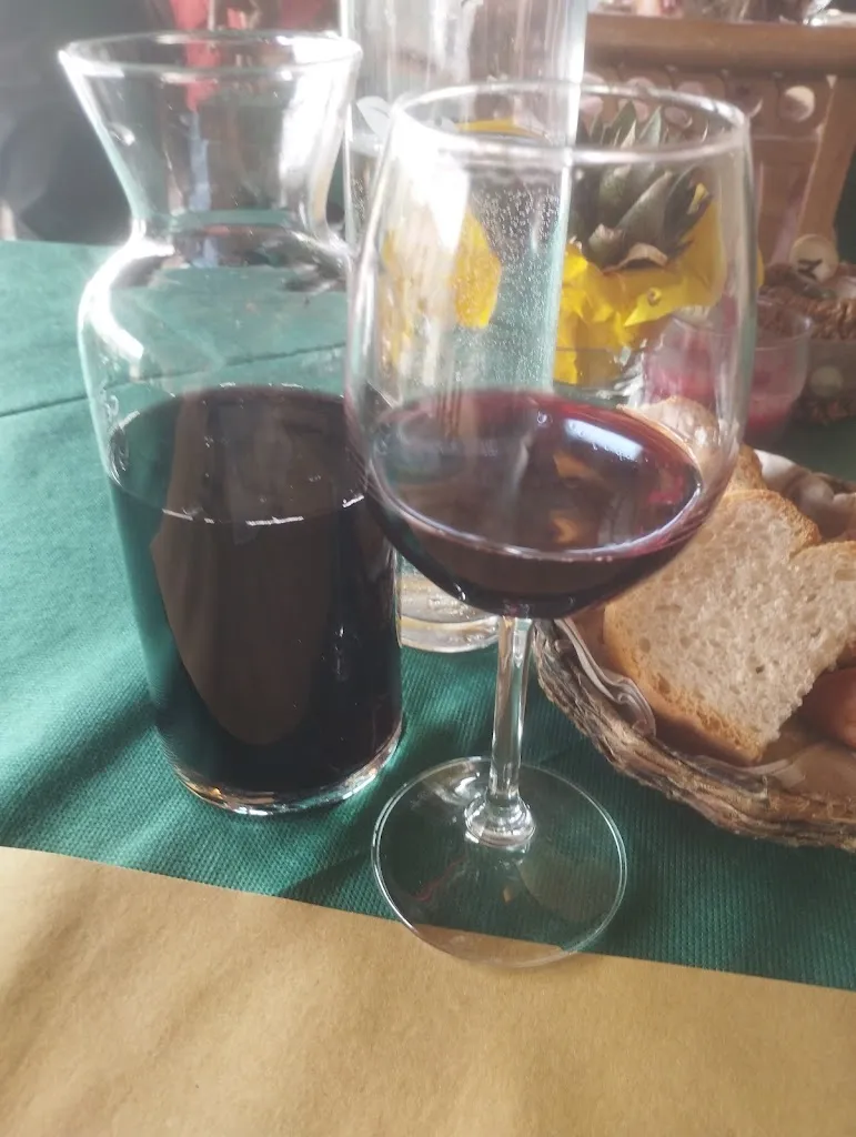 Simone Frulla_La Stazione Di Posta_Arcevia_recensione