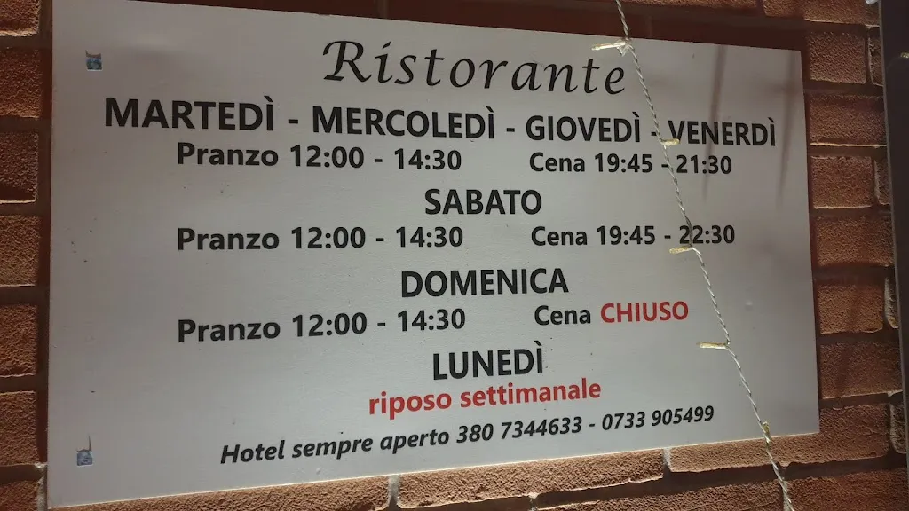 Mirko Morresi_Ristorante Chiaroscuro_Belforte del Chienti_recensione