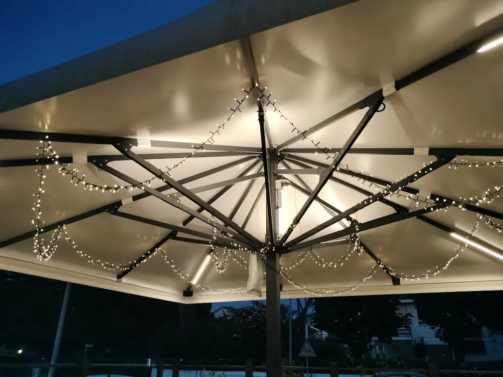 Nicola Massaccesi_Pizzeria Da Roby's_Bellocchi_review