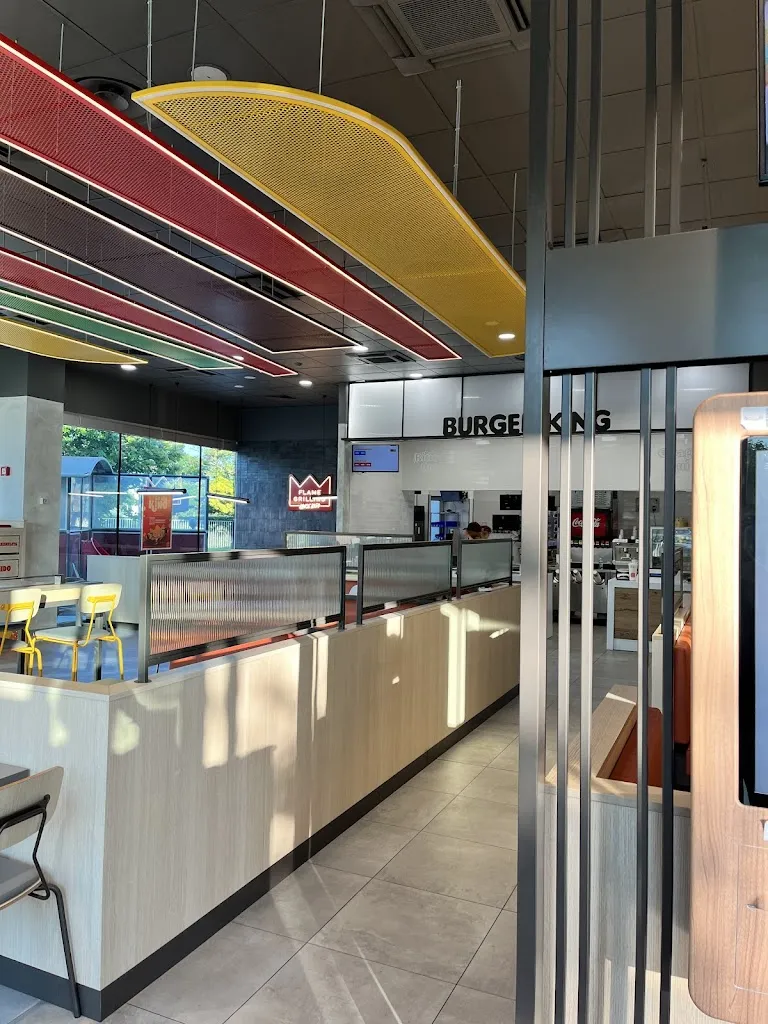 Jennifer Scheer_Burger King Fano_Bellocchi_review