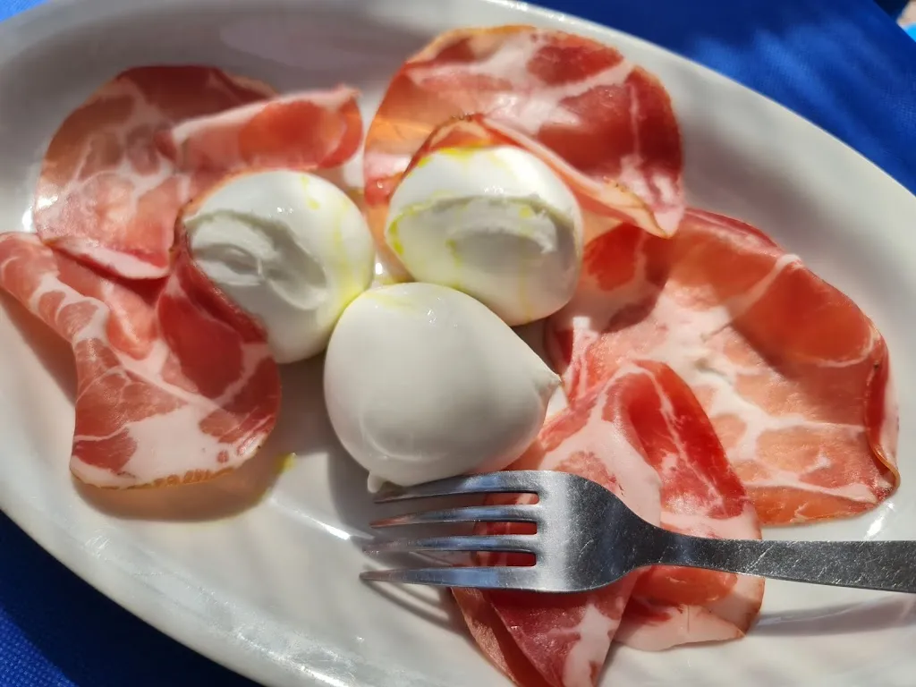 Ba-wornpak Siripanich_Puerto Escondido Ristorante - Chiringuito_Carovigno_review