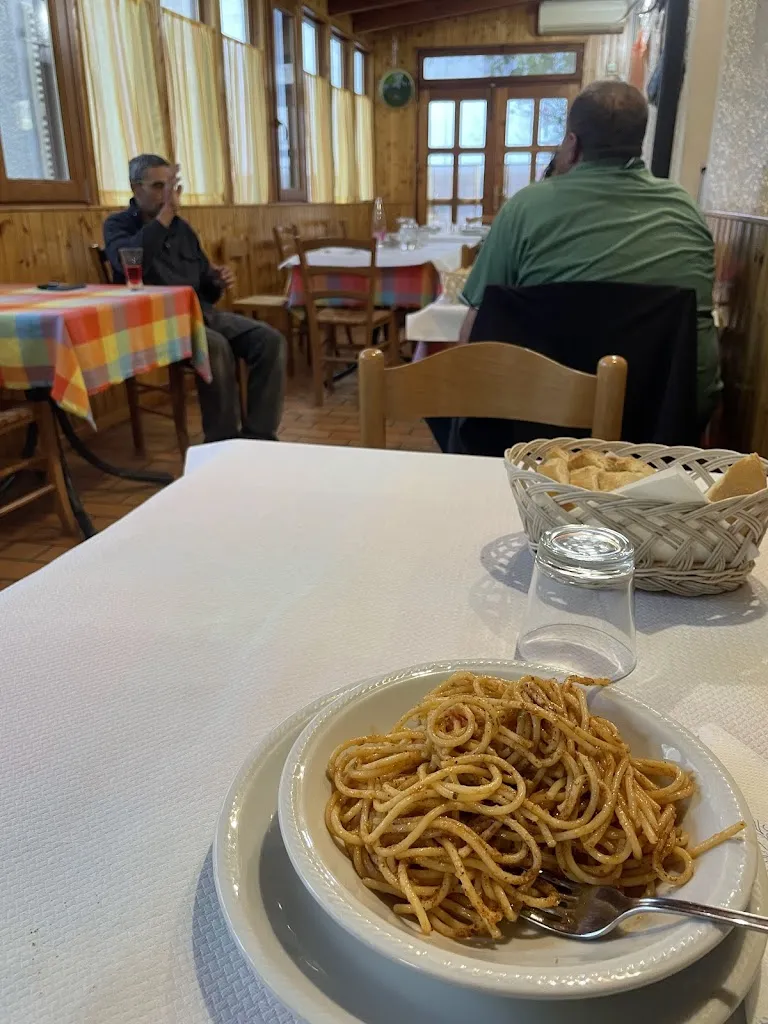 Mike Mahalo_Bar Pizzeria Trattoria De Michelis Pa & Ma_Bolognola_recensione