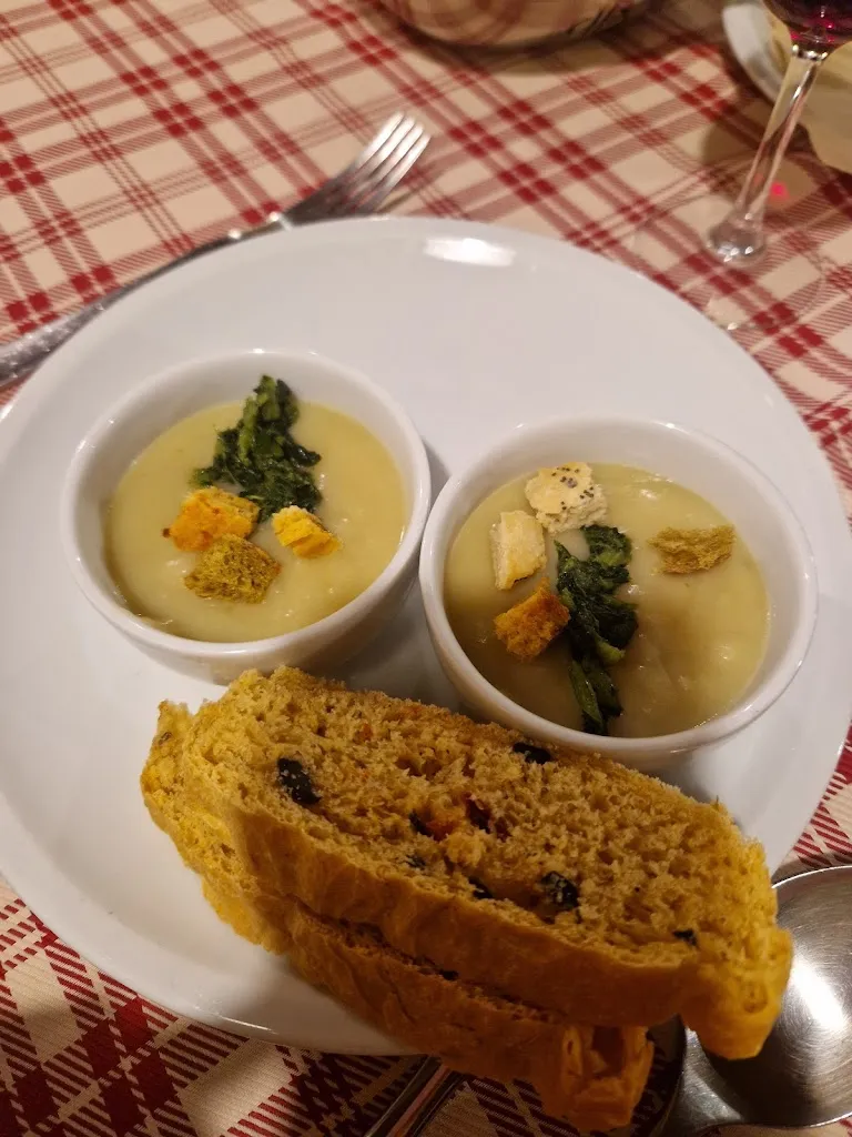 Antonella Macolino_I Calanchi Agriturismo_Borgo Massano_review