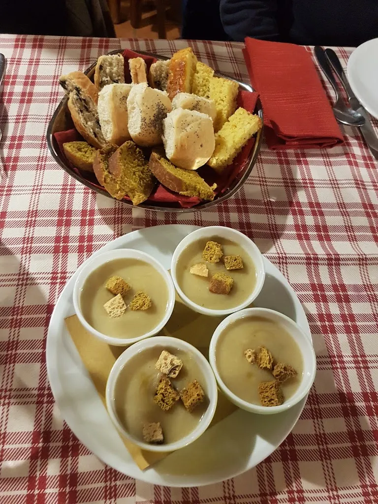 Andrea Orizio_I Calanchi Agriturismo_Borgo Massano_review