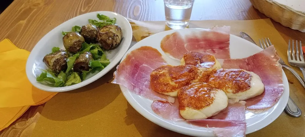 Ristorante La Fiaccola_Anversa degli Abruzzi_slider_image_2