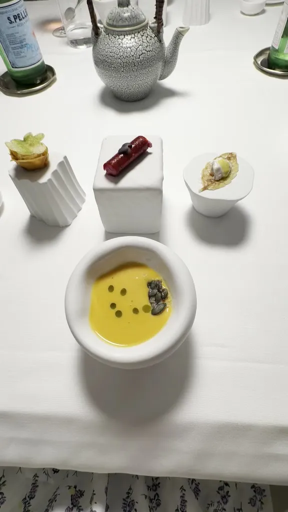 Caryn Wu_Già Sotto l’Arco_Carovigno_review