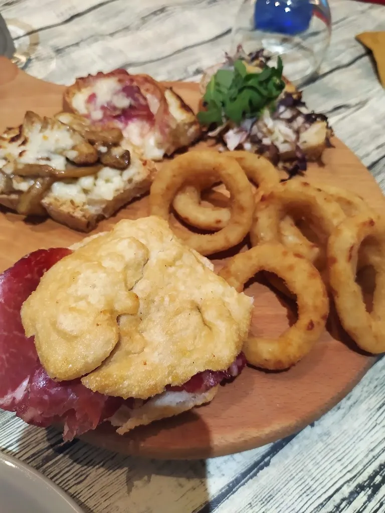 Rinaldo Mancini_Ristorante Pizzeria al Vecchio Forno_Borgo Pace_recensione