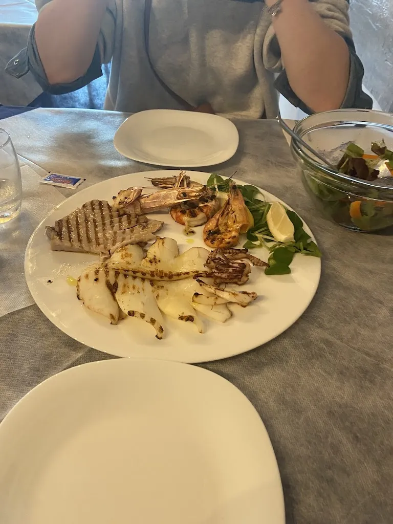 Alex Nest_Pesce Magno_Borgo Santa Maria_review