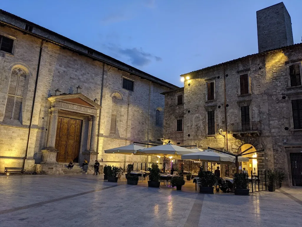 Kamil_IL CAPRICCIO DEGLI DEI_Ascoli Piceno_review