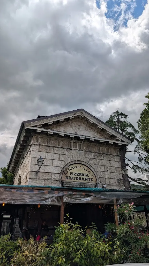 John Kampman_Taverna di Cecco_Ascoli Piceno_review