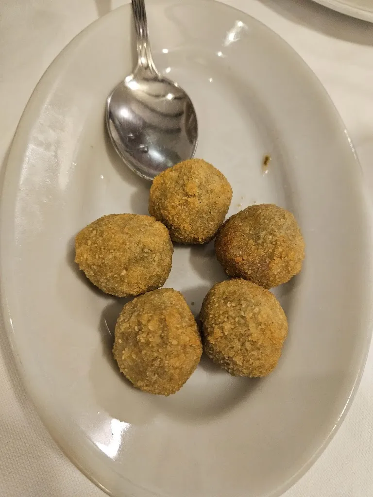 Dean Bezlov_Io e Alessia_Ascoli Piceno_review