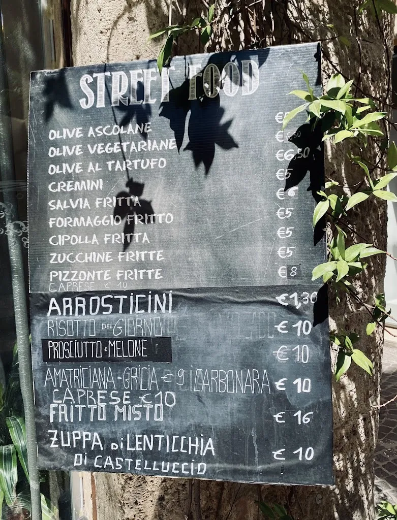 T67 R_L'officina di corso Mazzini_Ascoli Piceno_review