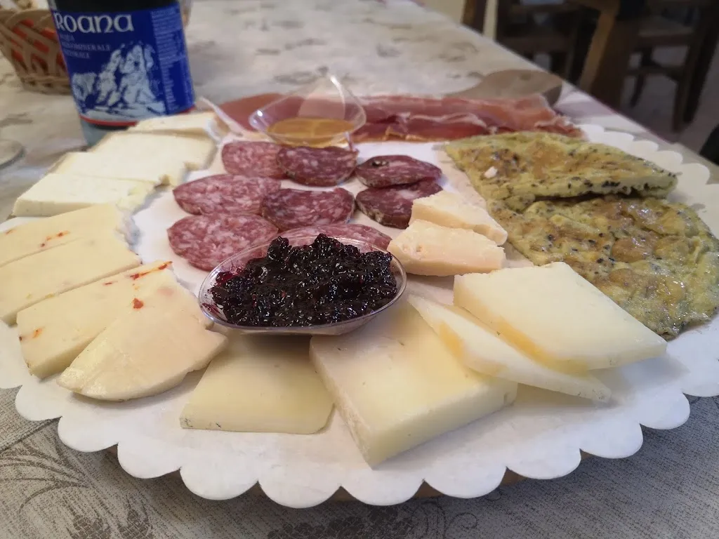 J. Morandi_Osteria L'Eremo_Caldarola_review