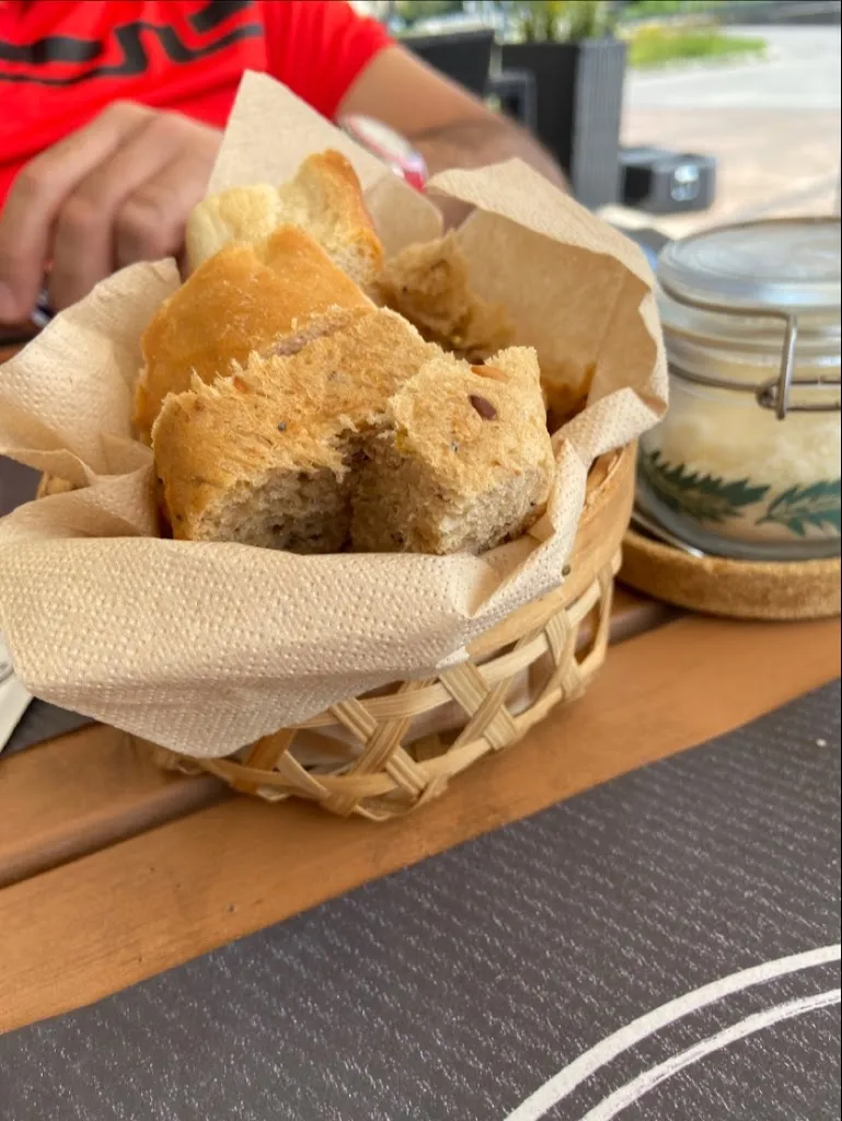 Pauline Yoong_La Bistronomia_Camerano_review