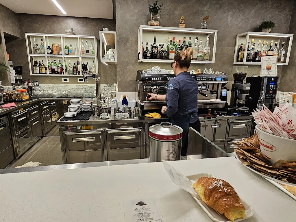 Uria Ittita_La Perla Bar Pizzeria Ristorante_Camerano_review