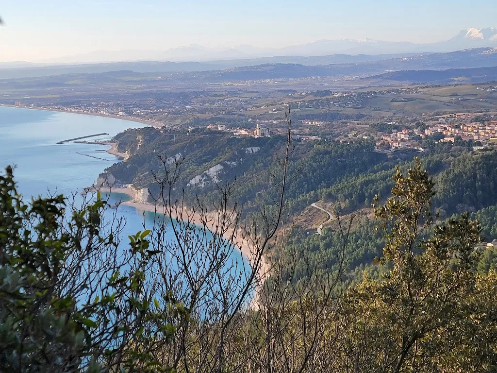 Penelope Ahearn Er_La Cantinetta del Conero_Camerano_review