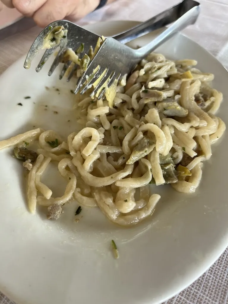 Jon Kopita_Pizzeria Da Sassi_Cagli_review