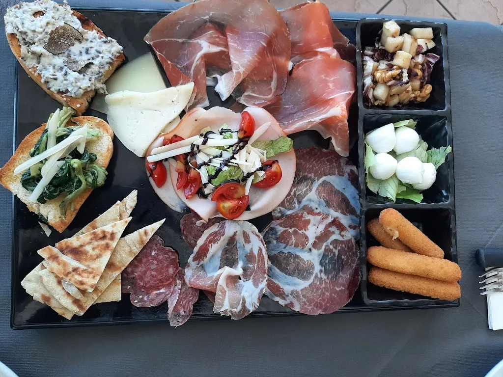 Menu_Ristorante Pizzeria Il Poggio_Cagli_image_9