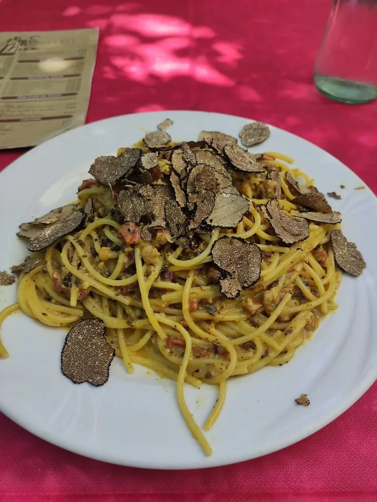 Ivan Kardum_Ristorante Pizzeria Il Poggio_Cagli_review